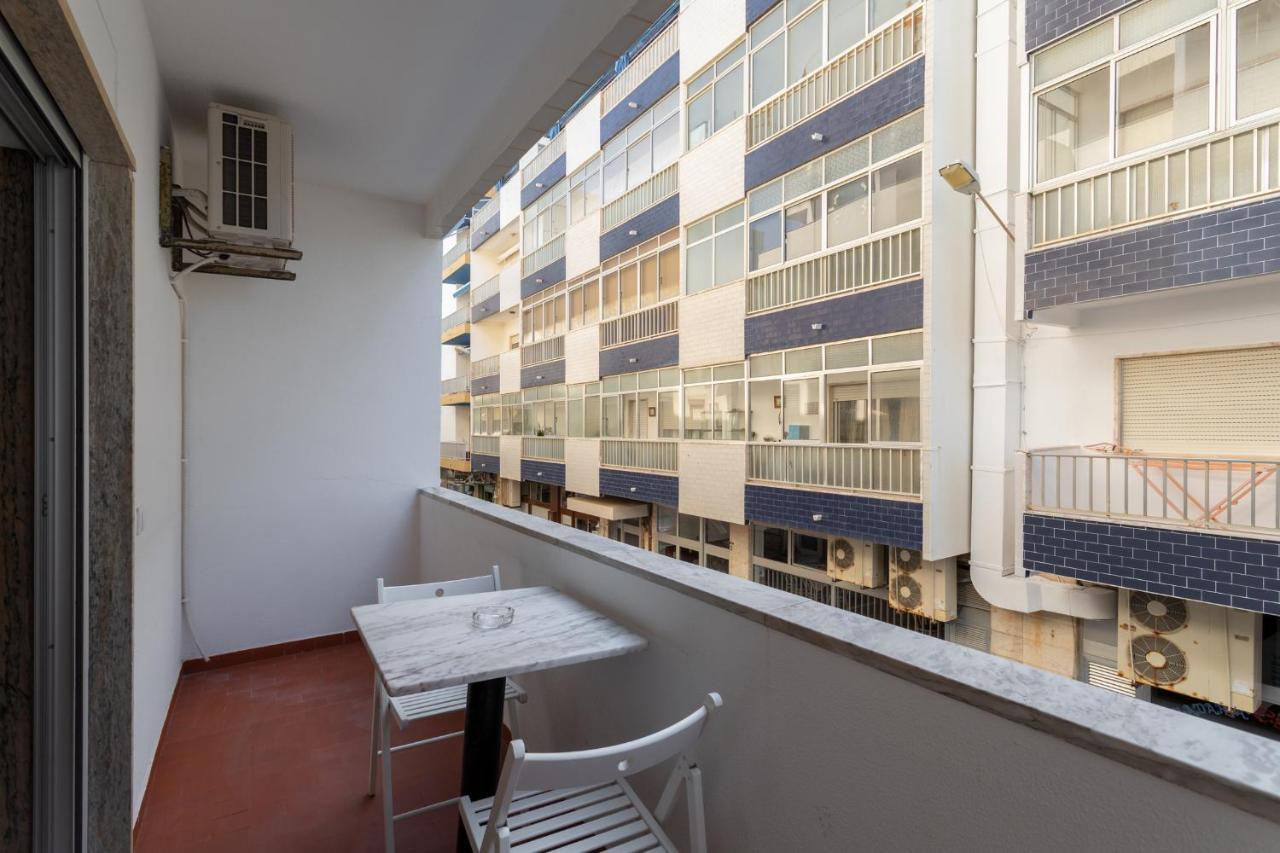 Al - Apartamentos Vista Mar Quarteira Exterior photo